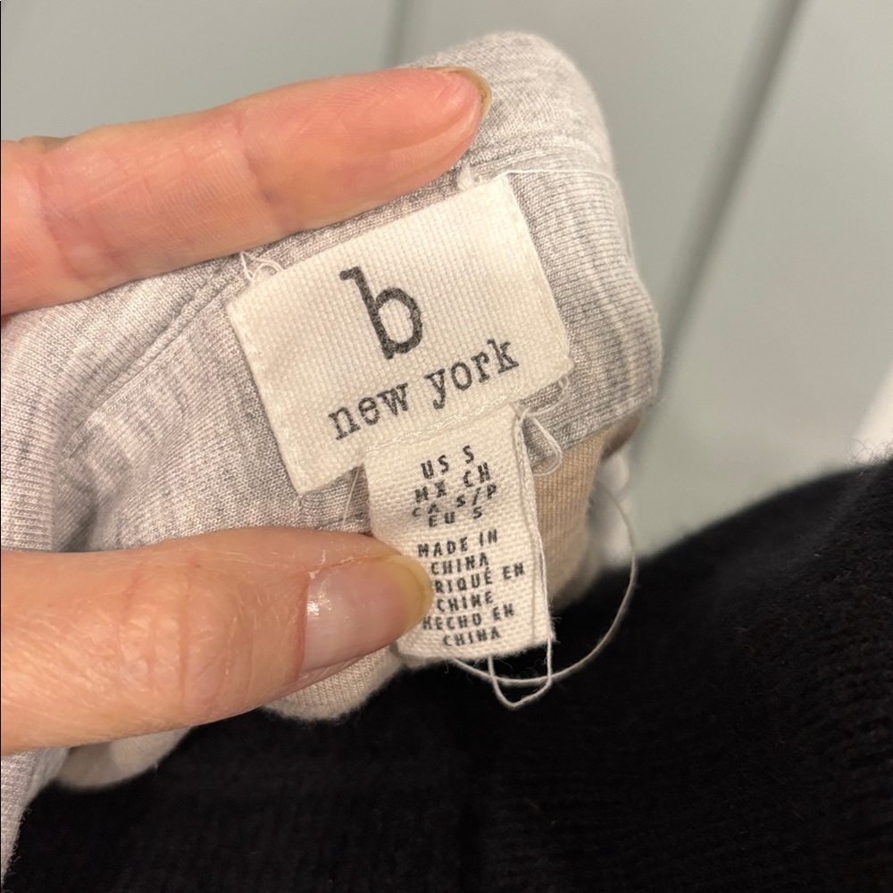 b New York Sweatshirt Blazer - Picture 4 of 4